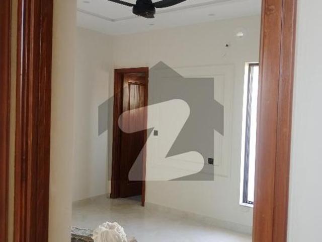 House for sale in Faisalabad, Islamabad Capital Territory