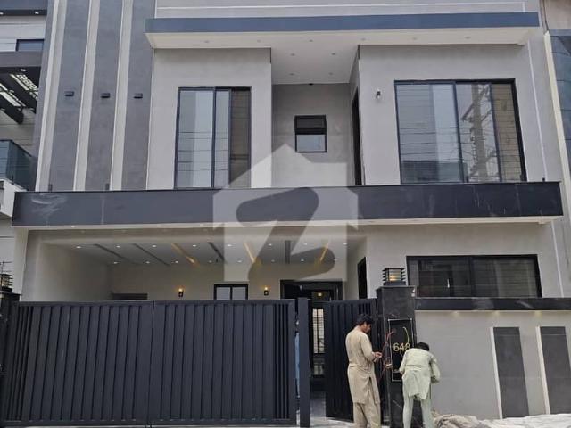 House for sale in لاہور, لاہور ڈویژن