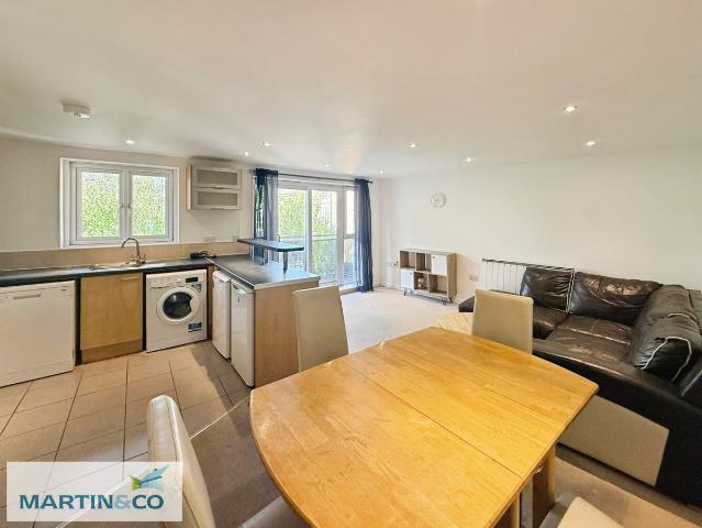 Apartment for rent in Dee Park, Reading