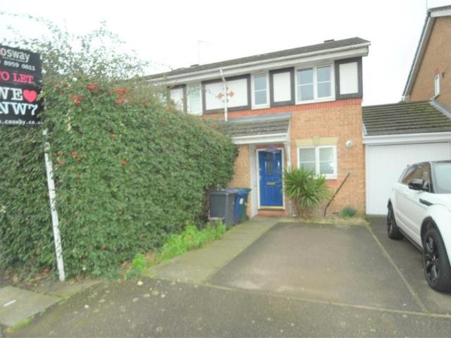 House for rent in Grahame Park, Greater London