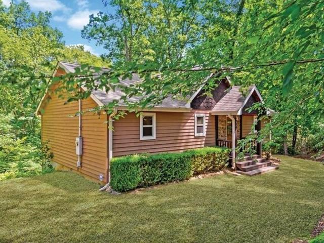 House for sale in Blue Ridge