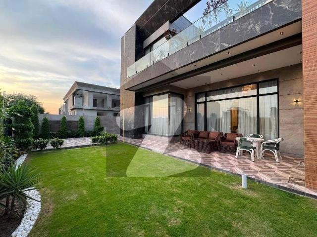 House for sale in 8 ڈی ایچ اے فیز, کراچی ڈویژن