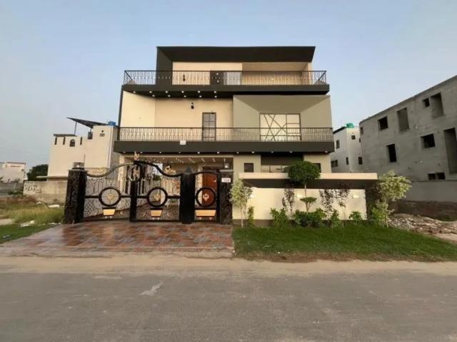 House for sale in Multan, Islamabad Capital Territory