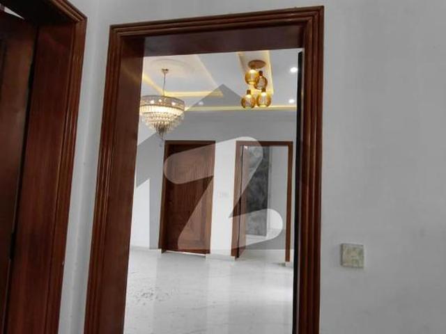 House for sale in Faisalabad, Islamabad Capital Territory