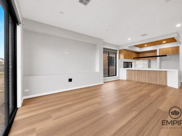 House for sale in Officer, Melbourne