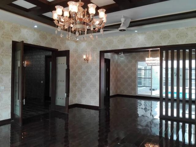 House for sale in Model Town