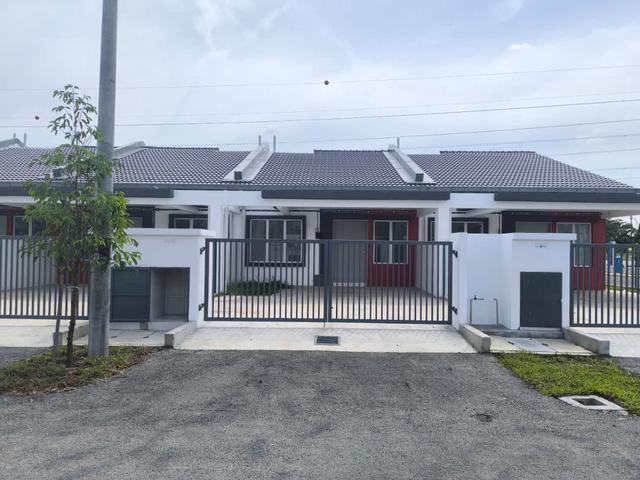 Terraced House for sale in Sepang, Tanjong Sepat