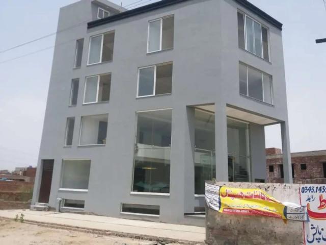 Commercial for rent in لاہور, لاہور ڈویژن