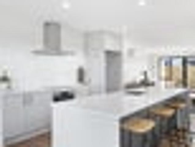 House for sale in Chaslands, Canterbury