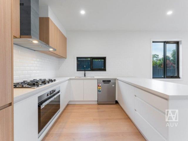 Townhouse for sale in Camerons Creek, Victoria