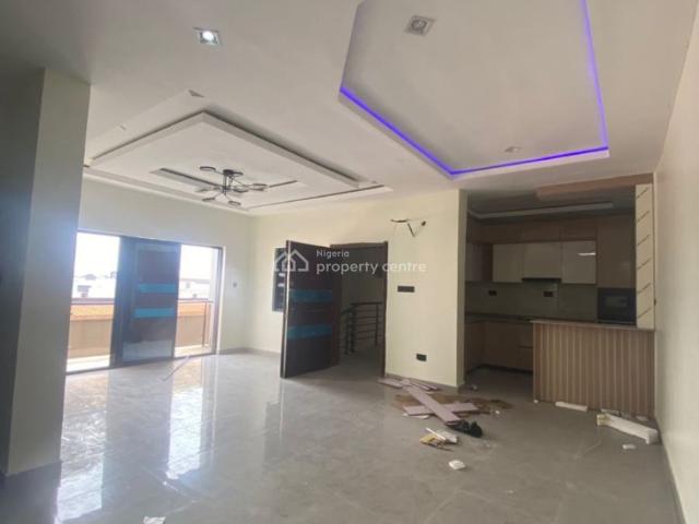 Flat for rent in Eti Osa, Lagos