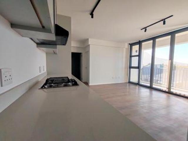 Apartment for rent in Claremont, Cape Town