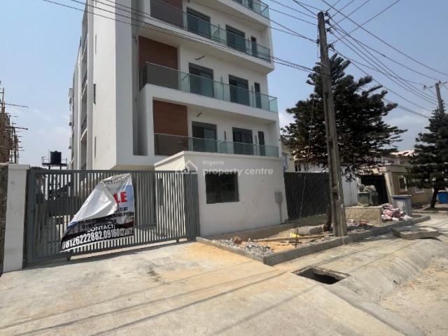Flat for sale in Eti Osa, Lagos