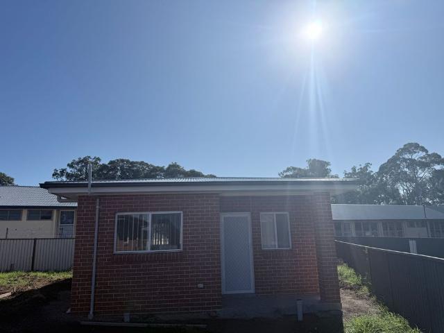 Granny Flat for rent in Sydney, New South Wales