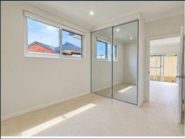 Apartment for rent in St Clair, Sydney