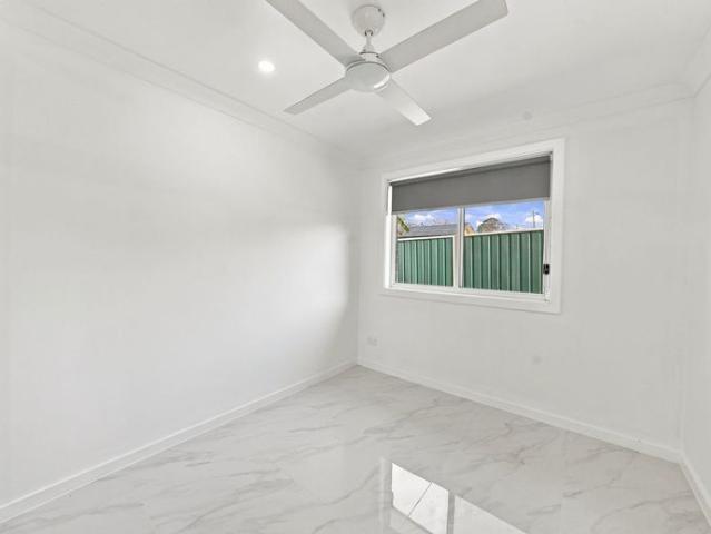 House for rent in Toongabbie, Sydney