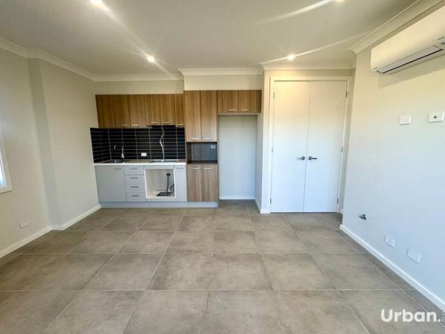 Granny Flat for rent in Tahmoor, New South Wales