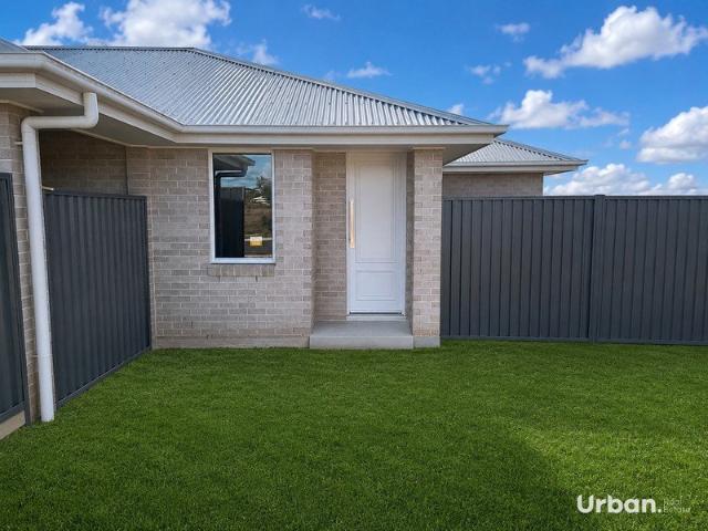 Granny Flat for rent in Tahmoor, New South Wales