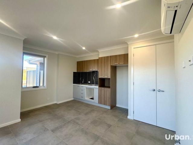 Granny Flat for rent in Tahmoor, New South Wales