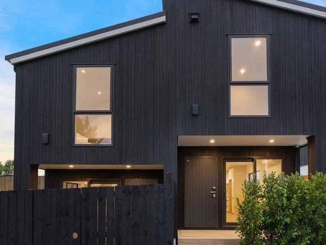 Townhouse for rent in Whangaparaoa, Oroua County