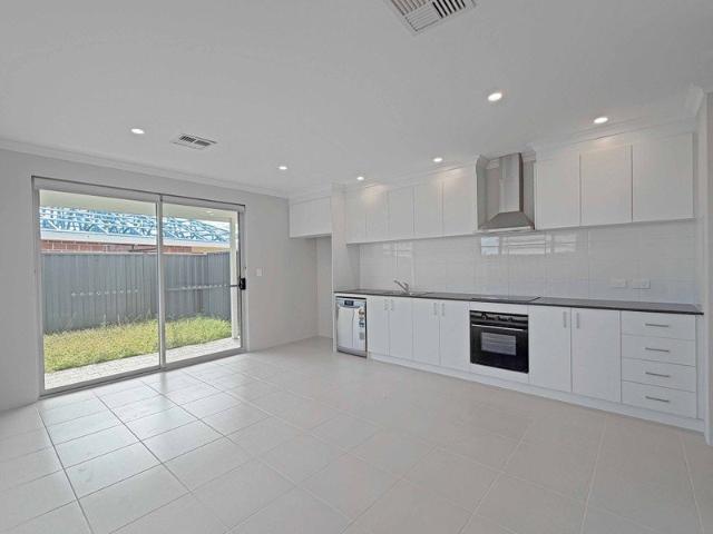 Duplex for rent in Ravenswood, Shire of Murray