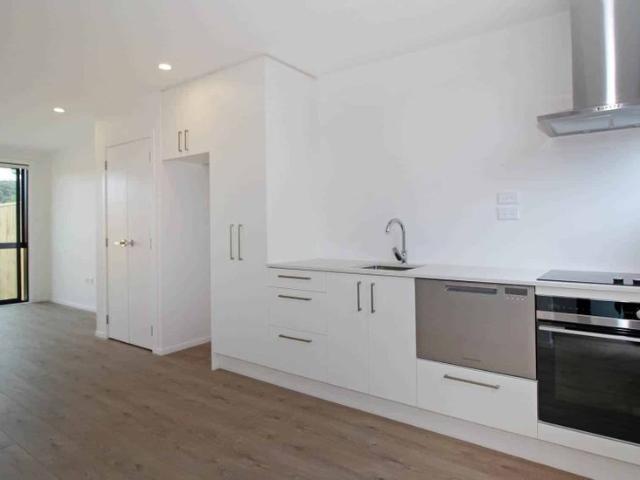Townhouse for rent in Mount Wellington