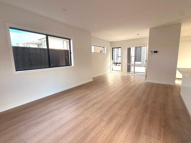 Townhouse for rent in Camerons Creek, Victoria