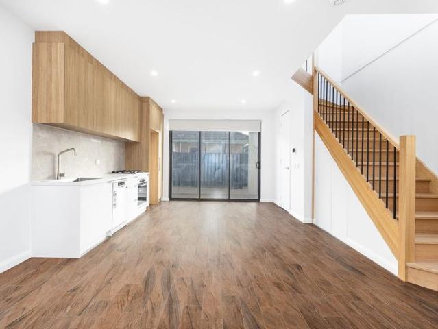 Townhouse for rent in Camerons Creek, Victoria