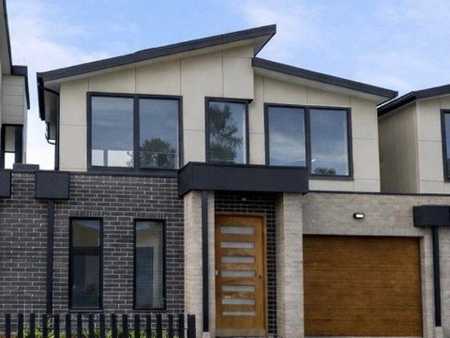 Townhouse for rent in Camerons Creek, Victoria