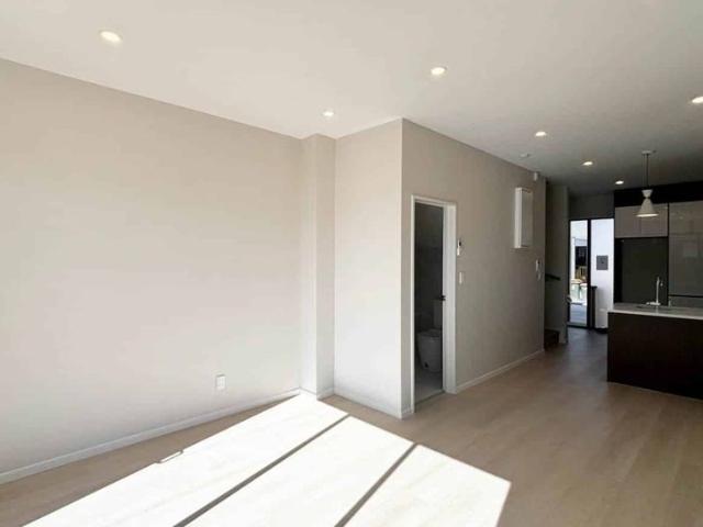 Townhouse for rent in Howick, Oroua County