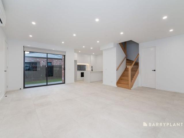 Townhouse for rent in Camerons Creek, Victoria
