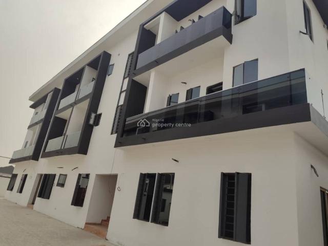 Flat for rent in Eti Osa, Lagos