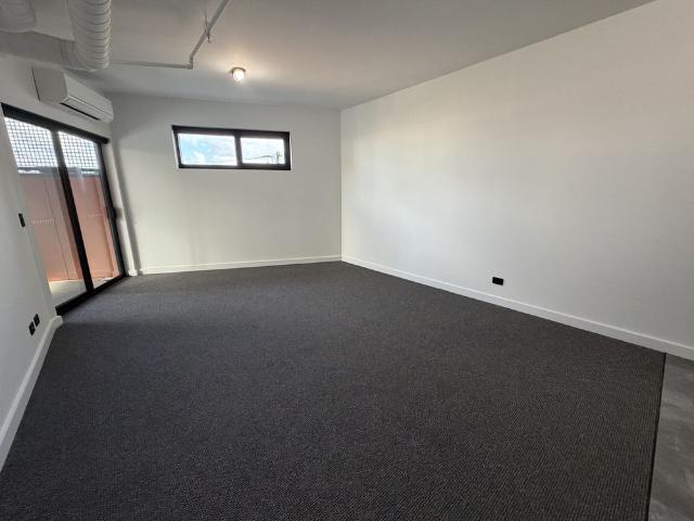 Apartment for rent in Cloverdale, City of Belmont