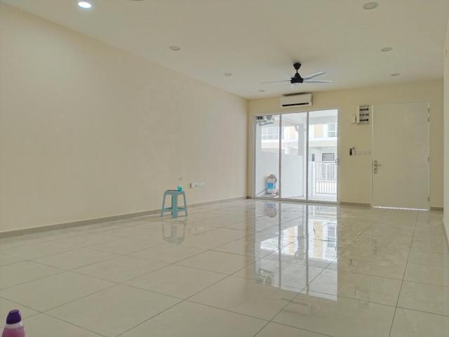 Terraced House for rent in Sendayan Village, Negeri Sembilan