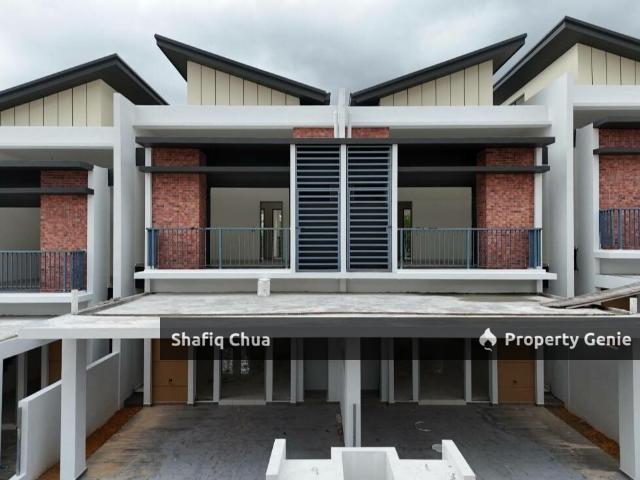 Terraced House for sale in Tanjong Sepat, Selangor