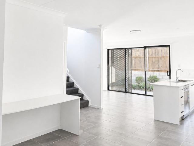 Townhouse for rent in Toombul, Queensland