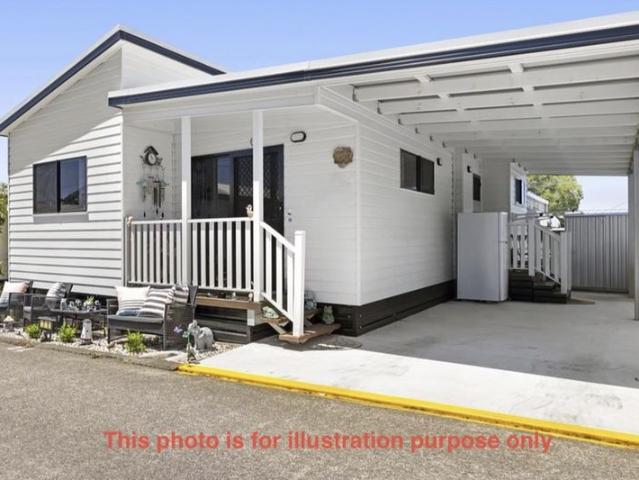 Villa for sale in Kings Creek, Queensland