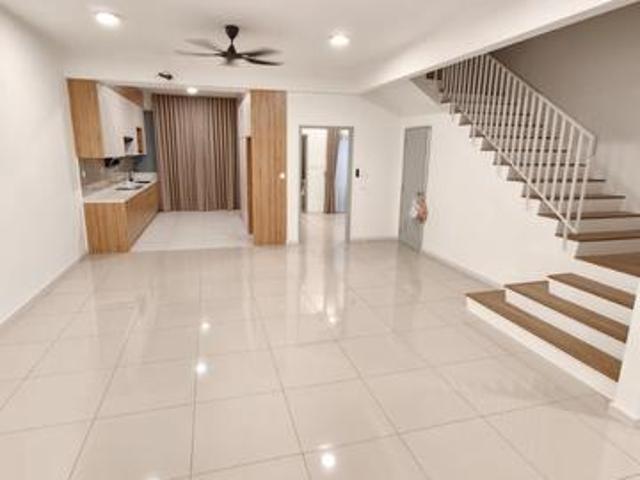 Terraced House for rent in Tanjong Sepat, Selangor