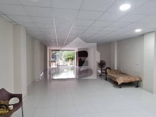Building for sale in Islamabad
