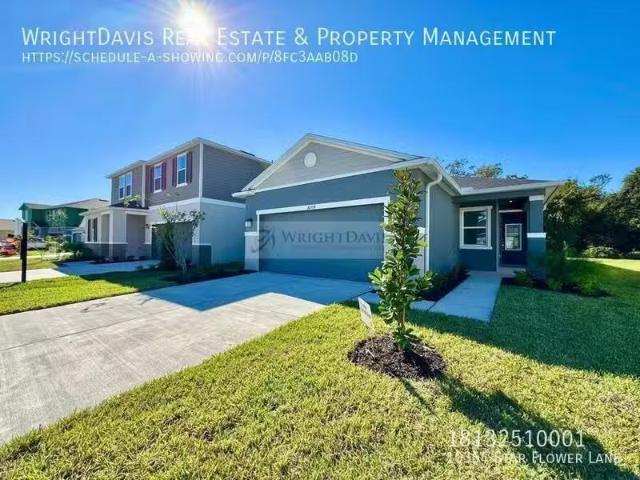 House for rent in Riverview