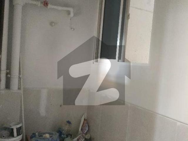 Apartment for rent in Clifton, North Waziristan