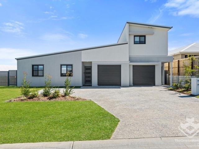 Townhouse for rent in Logan Reserve, Greater Brisbane