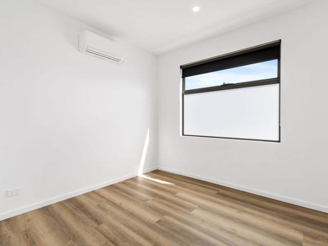 Townhouse for rent in Camerons Creek, Victoria