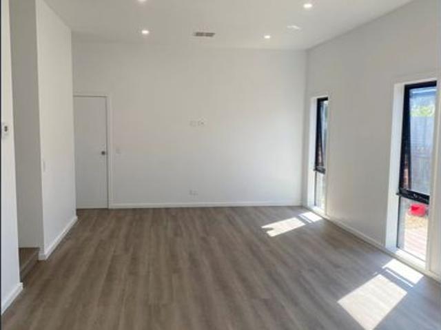 Apartment for rent in Chirnside Park, Melbourne