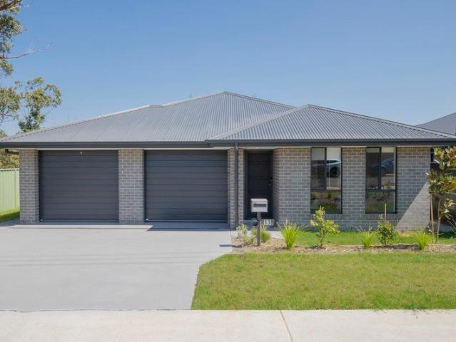 Duplex for rent in Gillieston Heights, Newcastle-Maitland