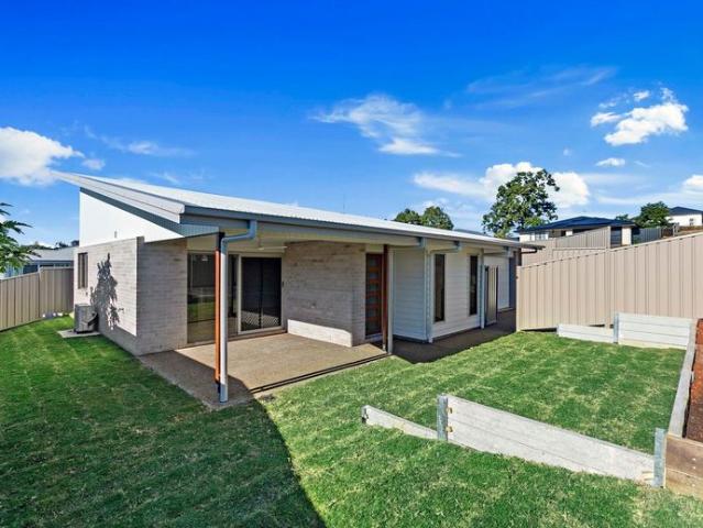 House for rent in Tinana, Queensland