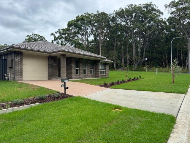 Duplex for rent in Warnervale, New South Wales