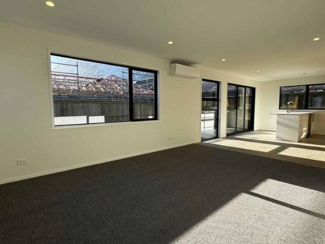House for rent in Otakou