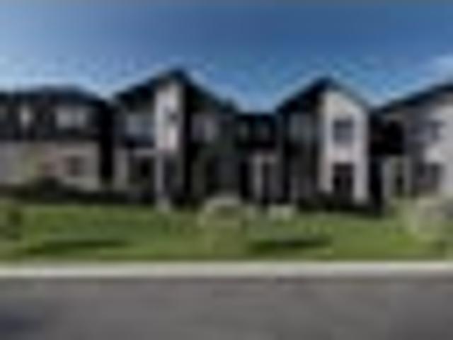 Townhouse for sale in Blockhouse Bay