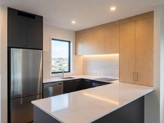 Townhouse for rent in Hillsborough, Taranaki